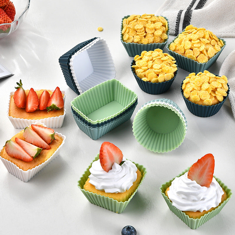 Three-colour silicone baking moulds