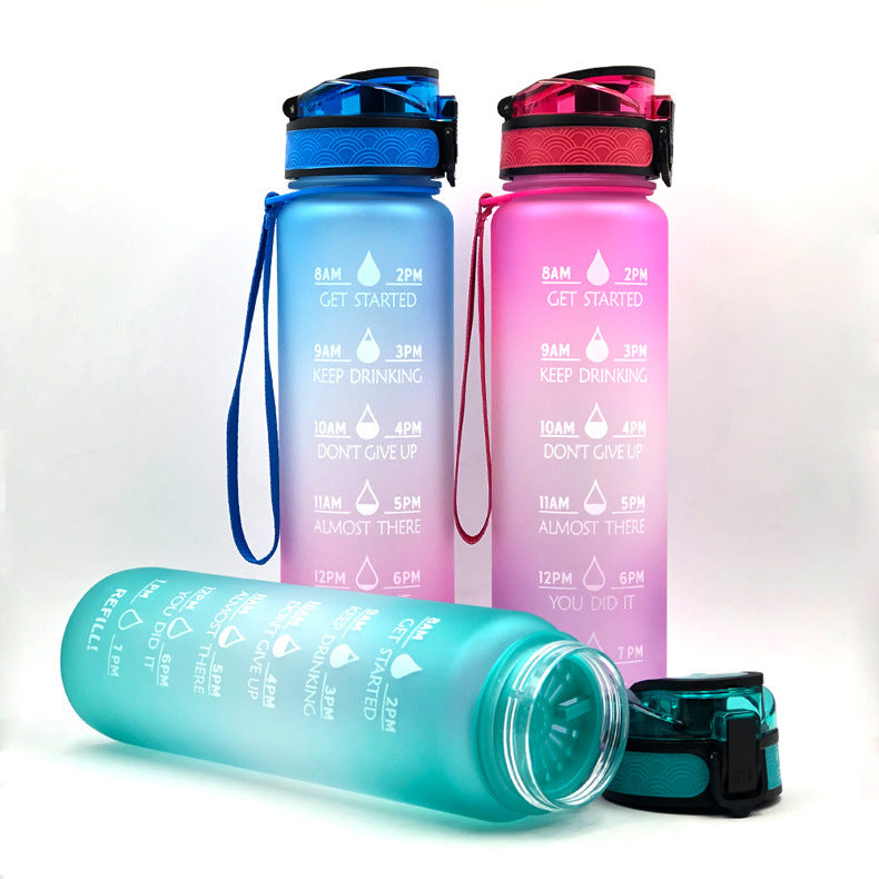 Tritan water bottle in pink-purple gradient