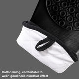 Oven gloves in red