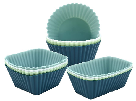 Muffins baked in silicone moulds