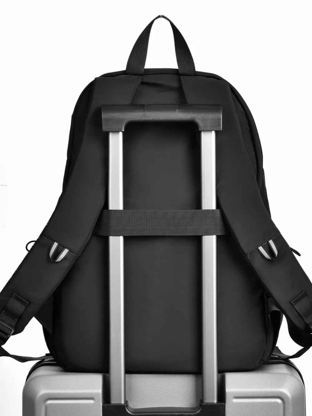 Street-Style Utility Backpack – Multi-Pocket Techwear Bag with Adjustable Straps for Daily Carry & Travel