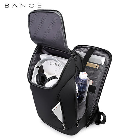 Backpack laptop compartment open