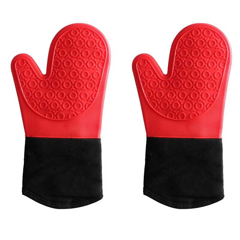Long cuff protecting the forearm