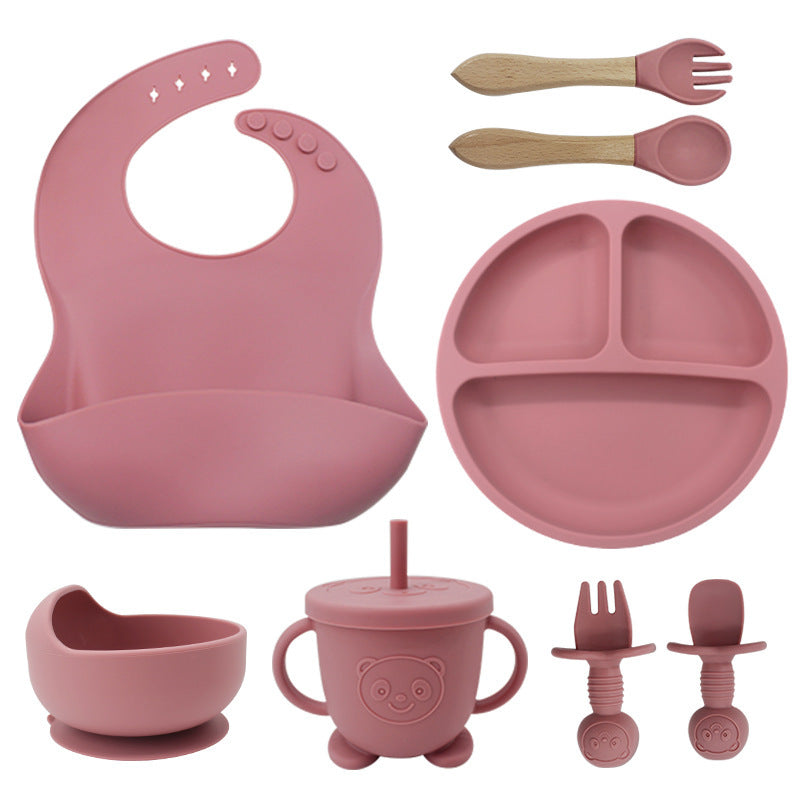 Baby feeding set in pink